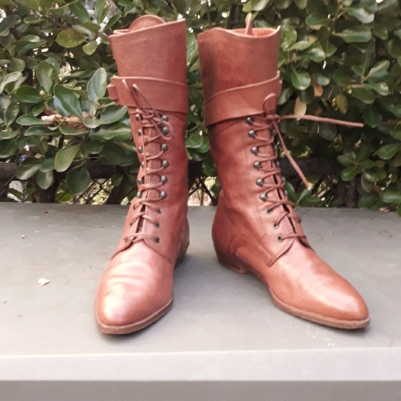 Joan & David Shoes - Vintage Joan & David Handmade in Italy lace brown leather boots size 7